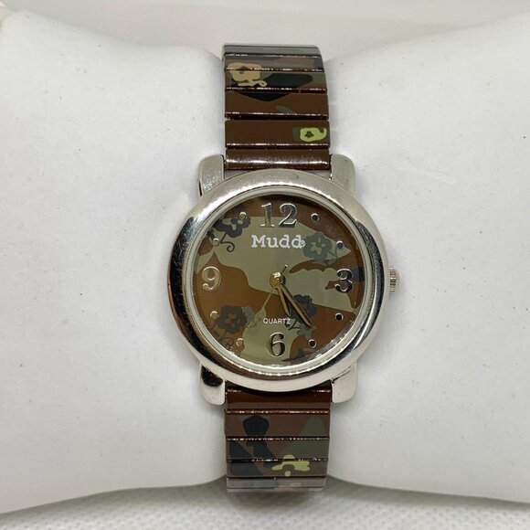 Mudd  women watch Camo dial silver tone 30mm quartz analog 6.5” running - Picture 1 of 6